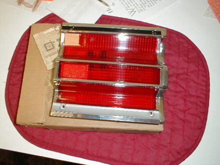 NOS Mopar Tail Lens 1967 1968 Plymouth Fury Wagon Left Inner