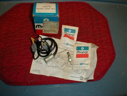 NOS Mopar Trunk Lamp 1972 1973 1974 1975 1976 A Body Dart Duster