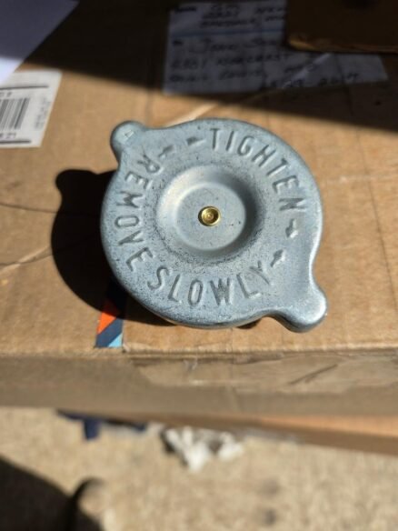 RADIATOR CAP