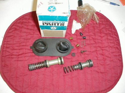 NOS Mopar Master Cylinder Kit 1971 B & E Body Manual Drum Brake