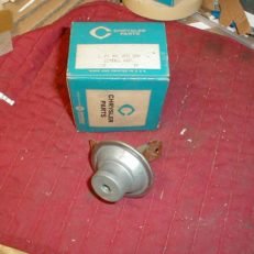 NOS Mopar Vacuum Advance Unit 1959 Thru 1961 318 HP Plymouth Dodge