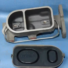 MASTER CYLINDER