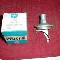NOS Mopar Vacuum Advance Unit 1956 Dodge HP Chrysler 300B 1968-9 A Body 340 Dual Point Units