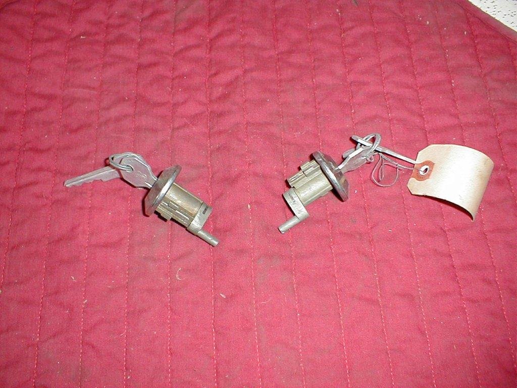 NOS Mopar Door Locks 1957-9 Plymouth 1962 Dodge Truck D W 100-700