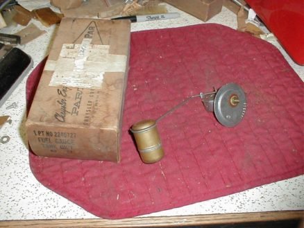 NOS Mopar Fuel Tank Sending Unit 1961 Thru 1968 Dodge Truck 17 Gallon