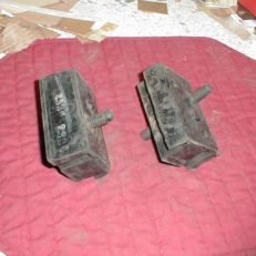 NOS Mopar Motor Mounts 1964 Thru 1971 Dodge A100 Truck 8 Cylinder