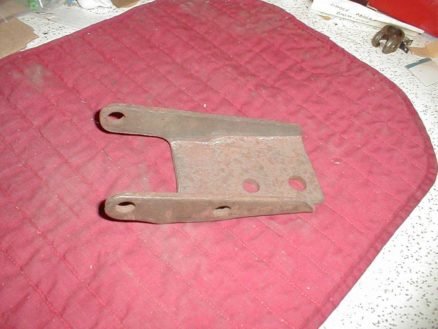NOS Mopar Motor Mount Bracket 1966-71 Plymouth Dodge Chrysler Big Block