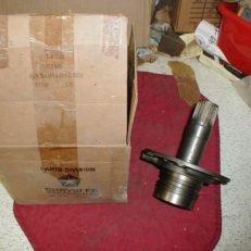 NOS Mopar Transmission Converter Reaction Shaft & Support 1967-70 A727 Torqueflite