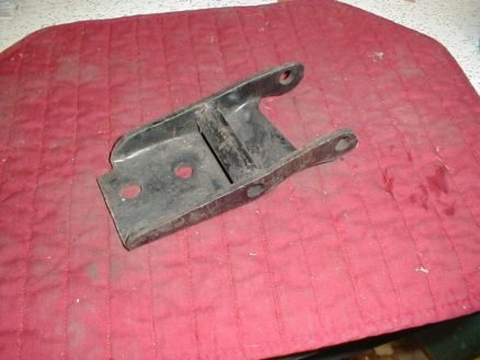 NOS Mopar Motor Mount Bracket 1966-7 Plymouth Dodge B Body Big Block