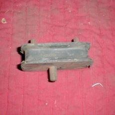 NOS Mopar Right Motor Mount 1967-71 Plymouth Dodge B & E Body 6 Cylinder Models