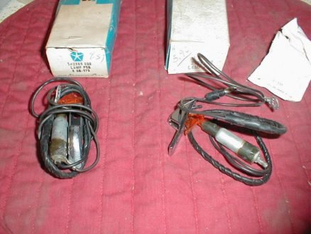 NOS Mopar Fender Turn Signal Indicator Lamps 1967-8 Chrysler & Imperial Models