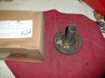 NOS Mopar Transmission Front Clutch Retainer 1969 C Body 383 Manual Trans