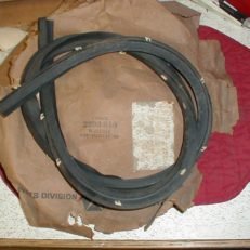 NOS Mopar Weatherstrip Right Rear Door 1969-73 C Body Plymouth Dodge 4 Door Hard Top