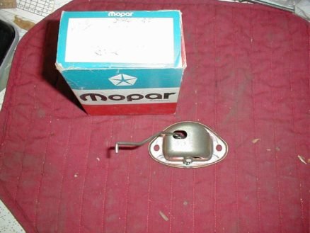 NOS Mopar Carb Choke 1970-1 Dodge Truck 318 383 Export Car 318