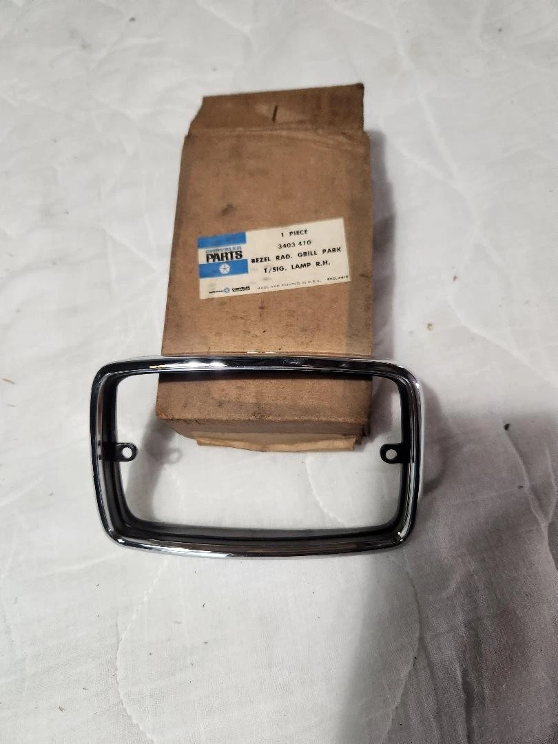 PARK LAMP BEZEL