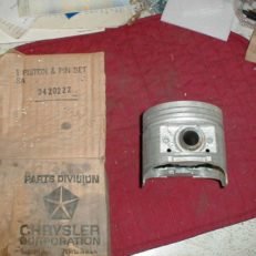 NOS Mopar Piston 1968 Thru 1971 318 Cubic Inch Engines