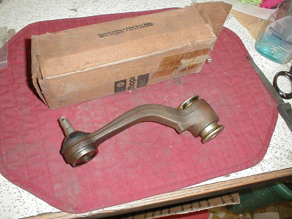 thumbnail image 2 of Andersen Restorations Idler Arm – 1962-1964 Dodge (Excluding 880 Models), Vintage Part, Lifetime Warranty 2 of 3