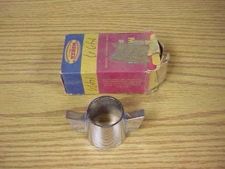 1960042