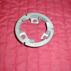 HORN RETAINER