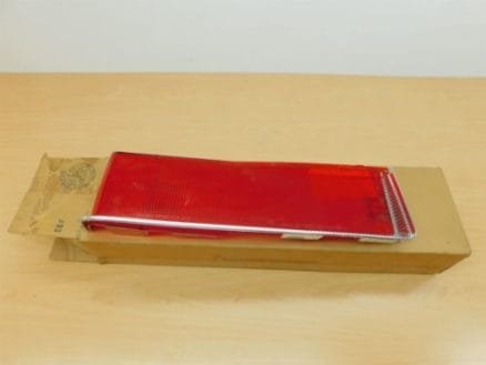 3881677