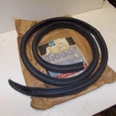 WEATHERSTRIP