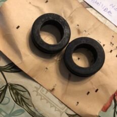 GEARSIFT TORQUE GROMMET