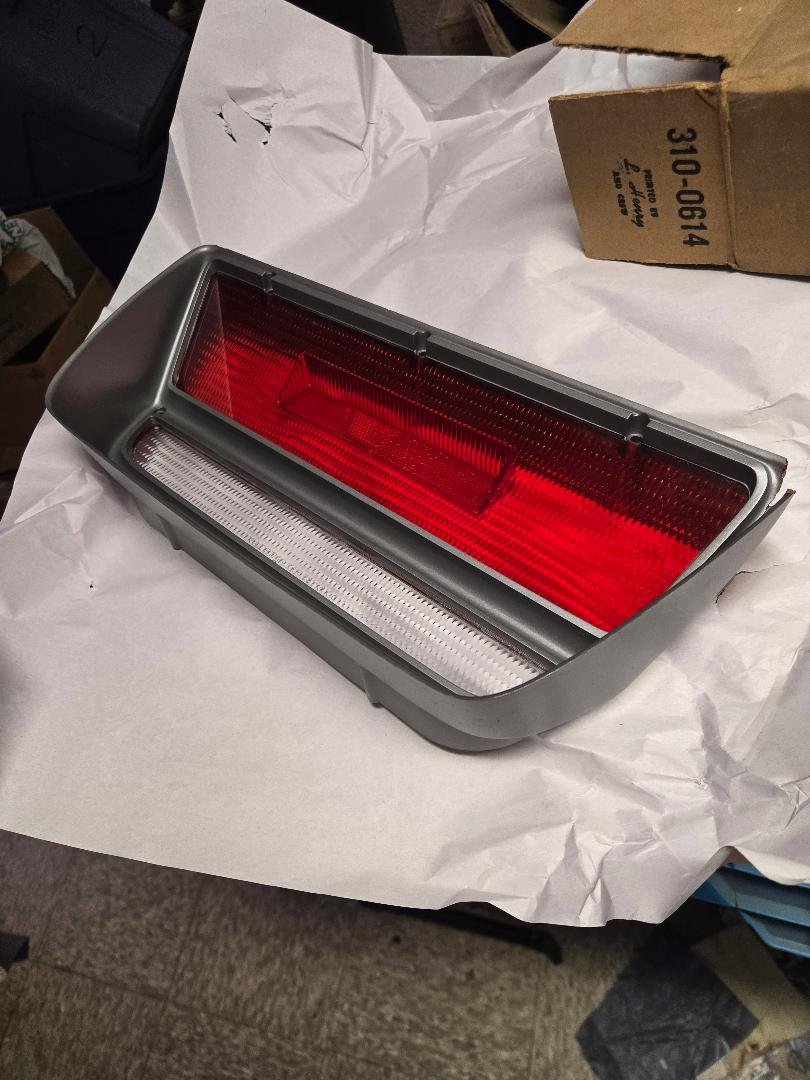 NOS Mopar Tail Lens 1972 Plymouth Road Runner Satellite Sebring 2 Door Models BLEM - Image 3