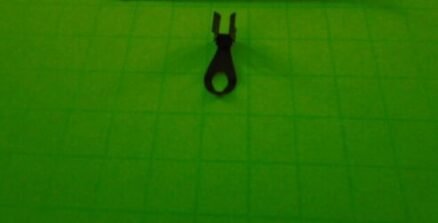 DOOR LATCH CLIP