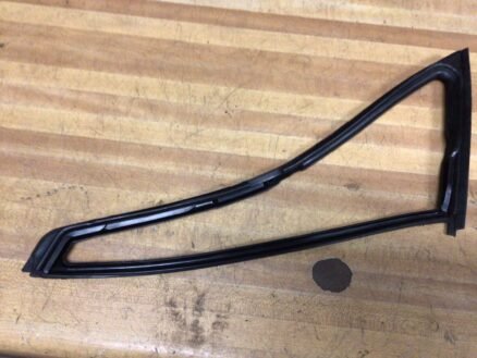 VENT WING WEATHERSTRIP