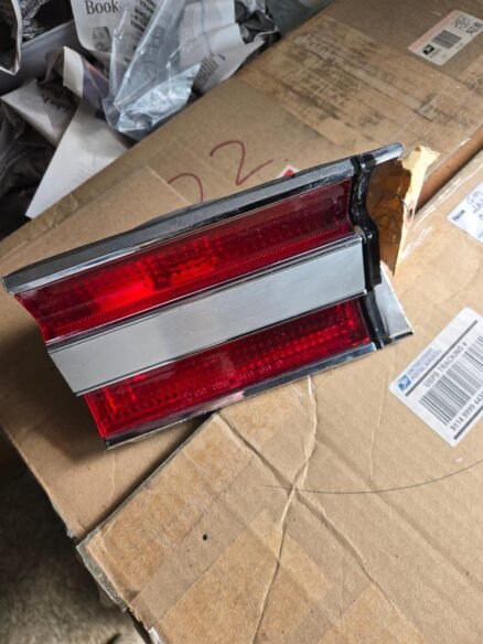 TAIL LAMP