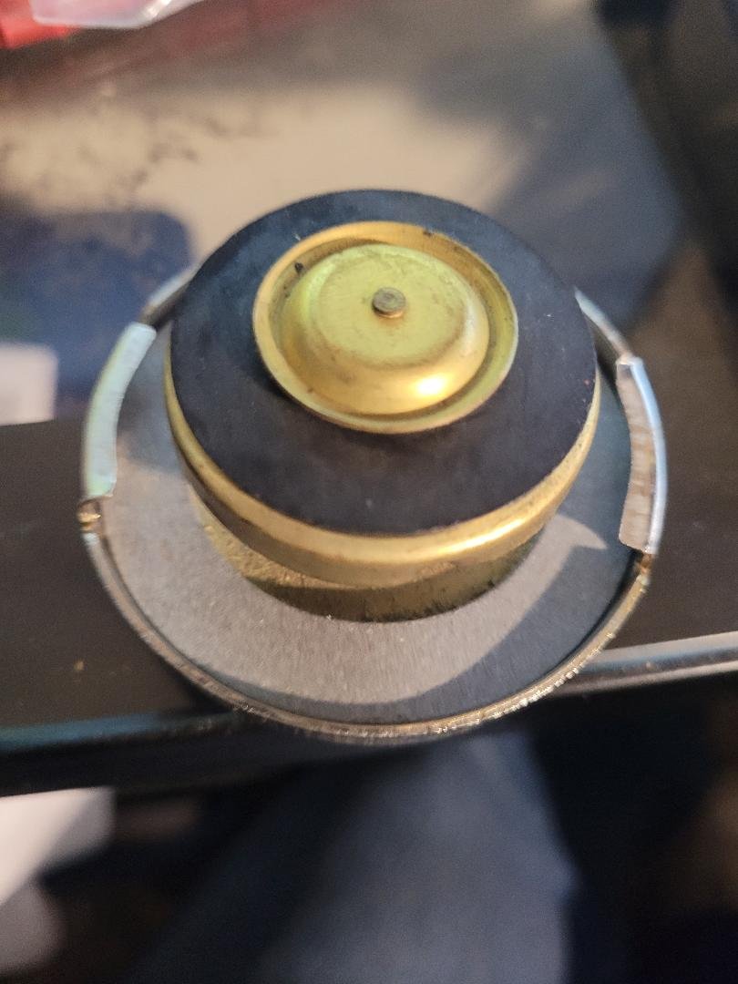 RADIATOR CAP