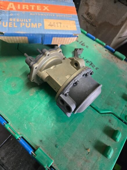 NORS Fuel Pump 1957 Pontiac Models With 3/8ths Fuel Line & Vacuum Wipers - Image 2