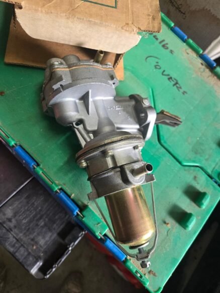 NOS Carter Fuel Pump 1960-5 American Motors OHV 6 Cylinder Models - Image 2