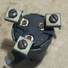 IGNITION SWITCH