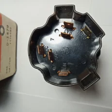 IGNITION SWITCH