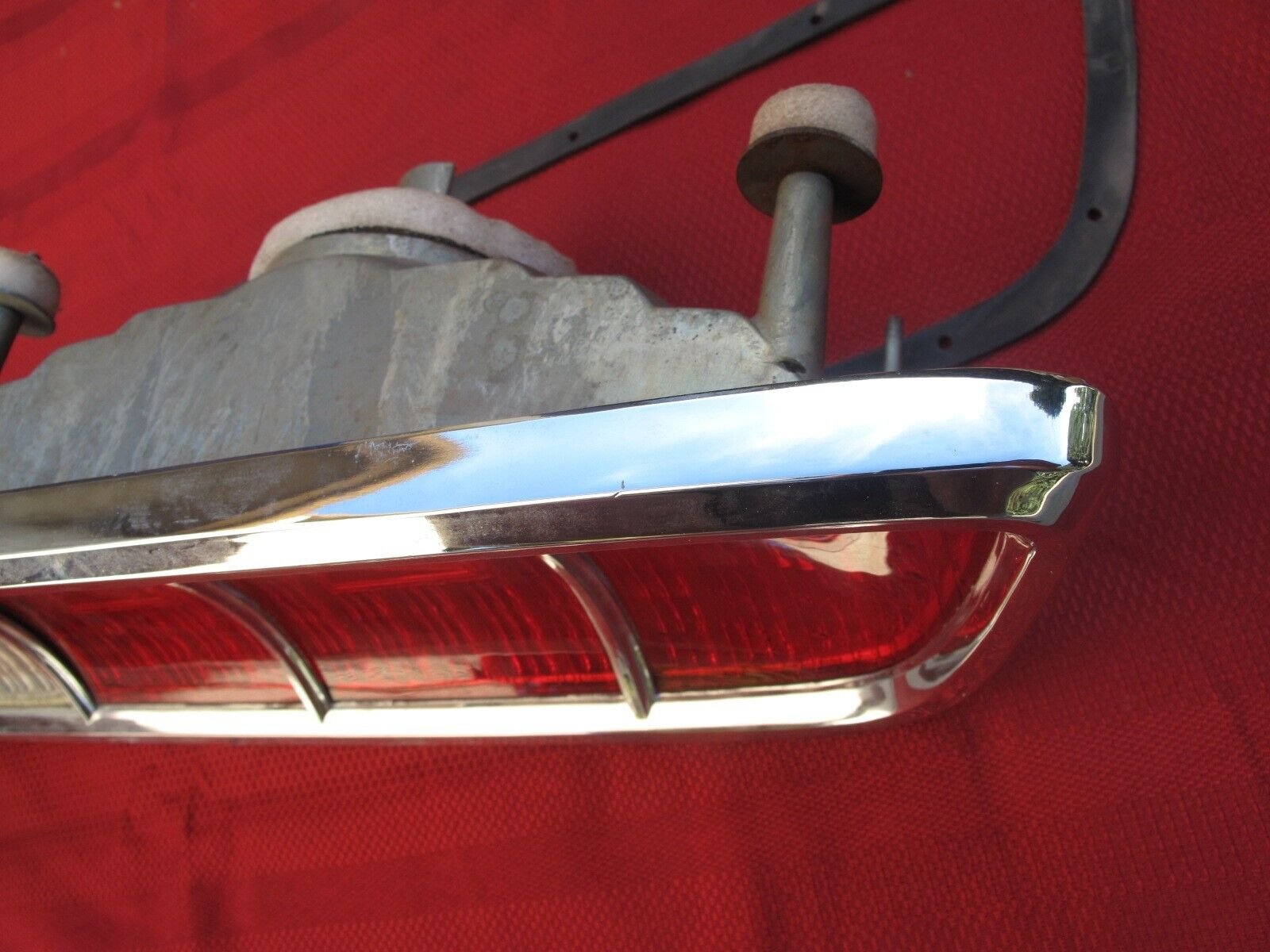 NOS Mopar Right Tail Lamp 1965 Chrysler Models Using Single Bulb - Image 4