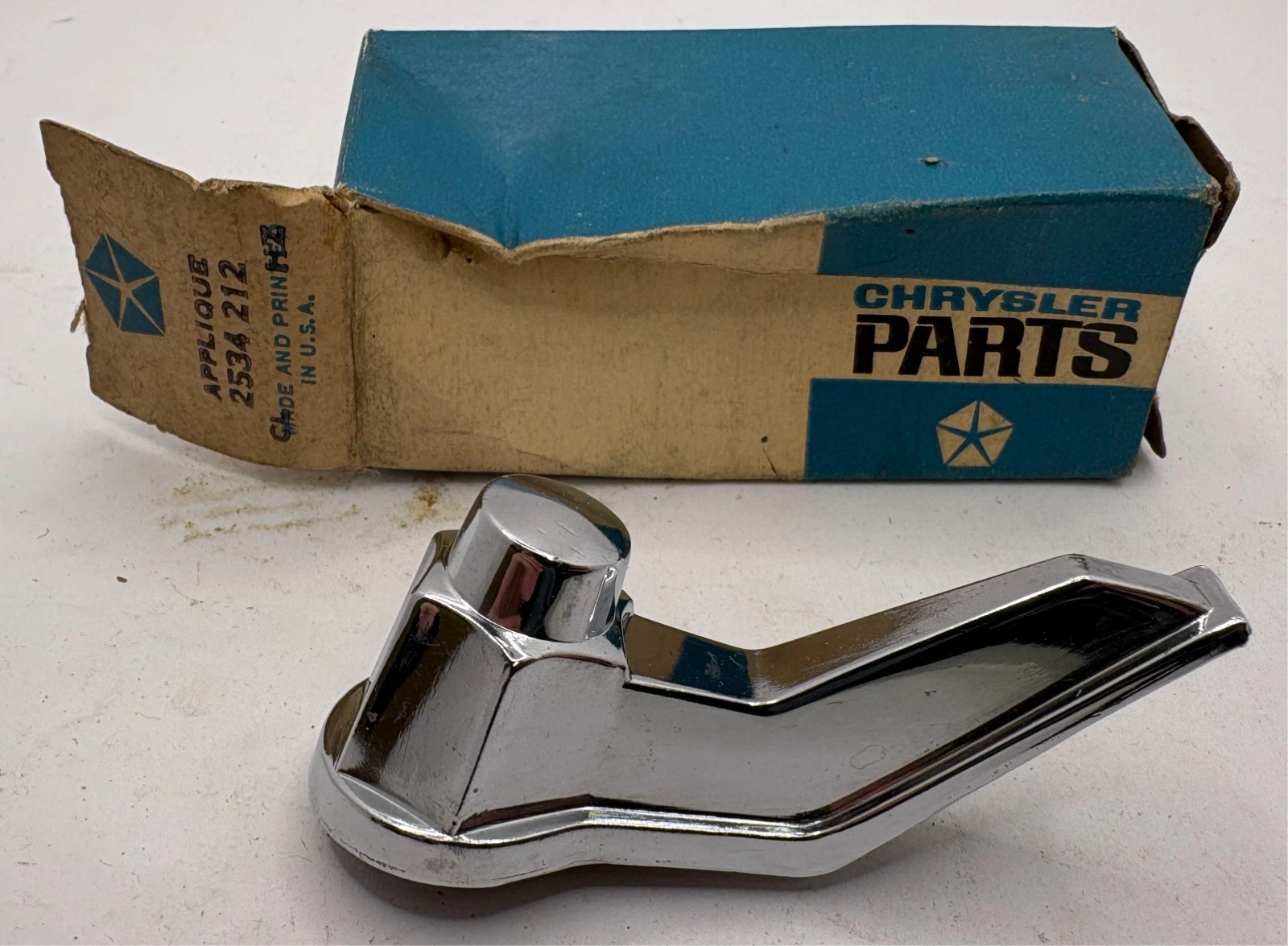 WHEEL COVER ORNAMENT