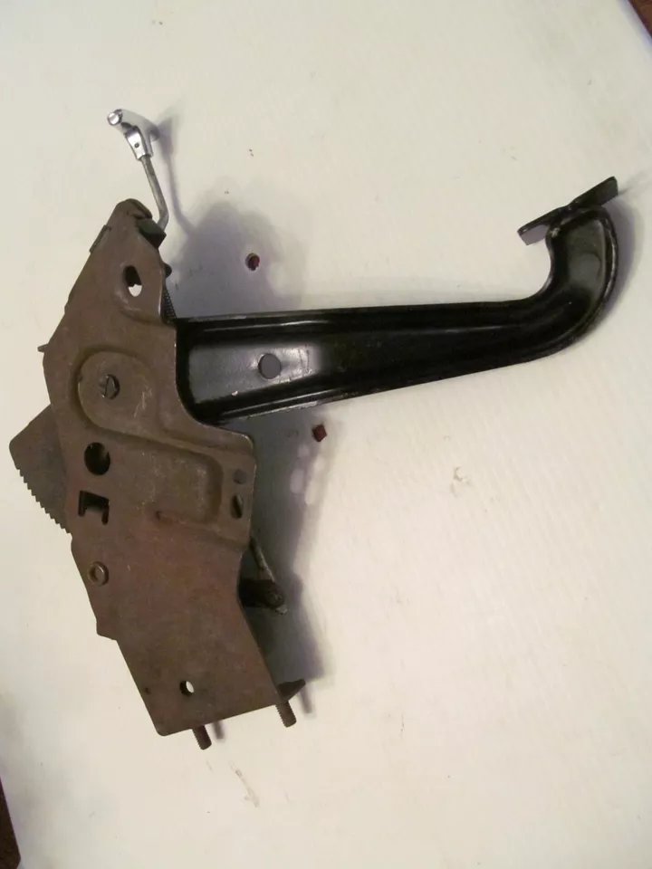 PARK BRAKE LEVER