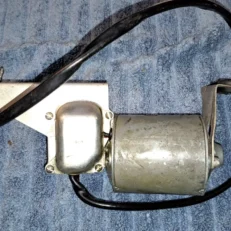 WIPER MOTOR