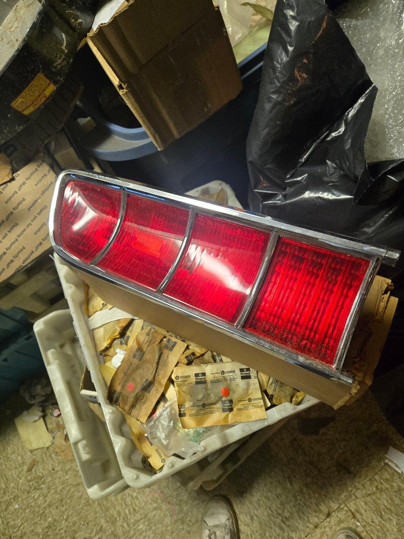 TAIL LAMP