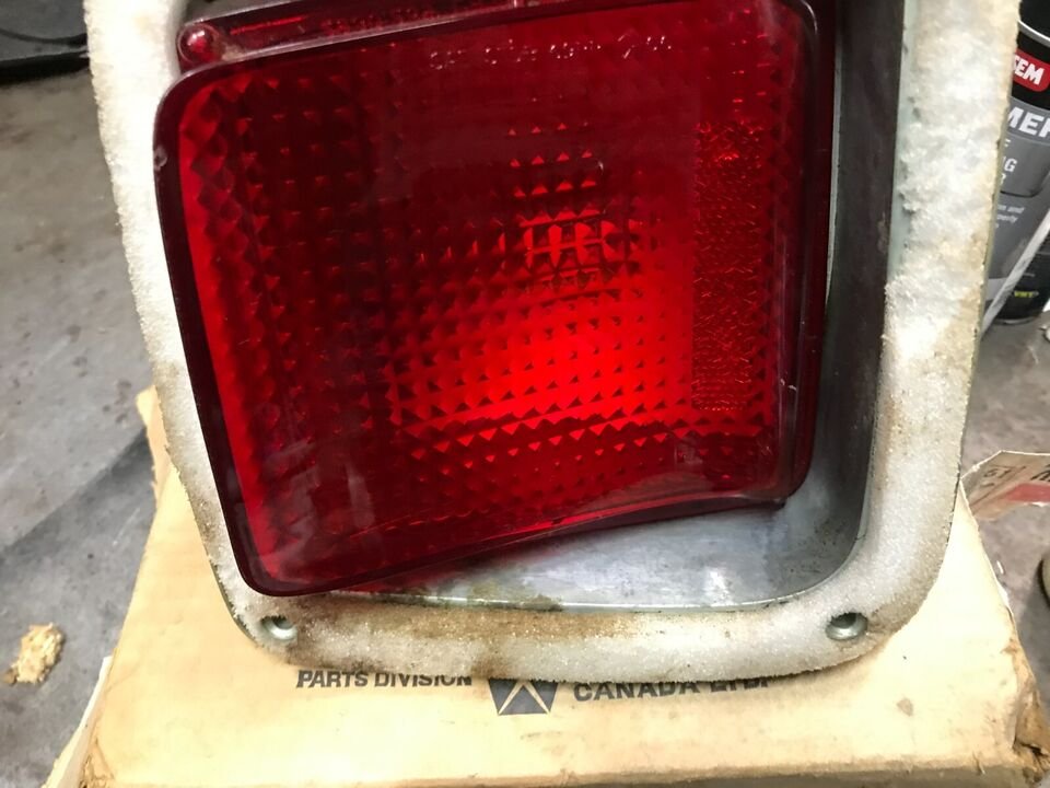 TAIL LAMP
