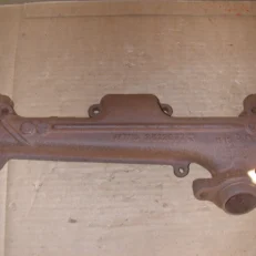 EXHAUST MANIFOLD
