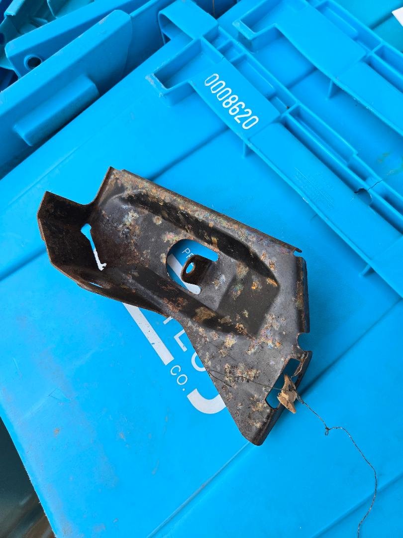 RECOVERY TANK BRACKET