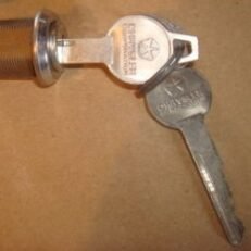 SEAT BACK LOCK