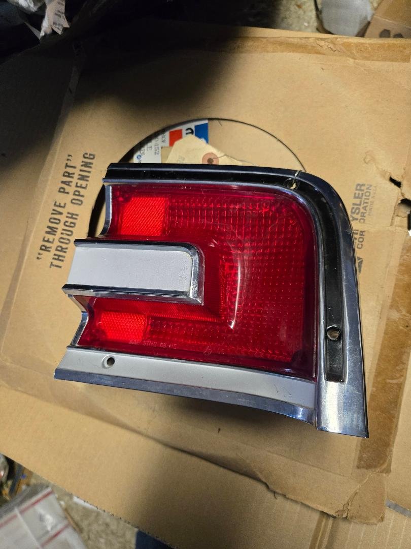 TAIL LAMP