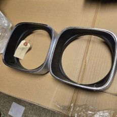 HEADLIGHT BEZEL