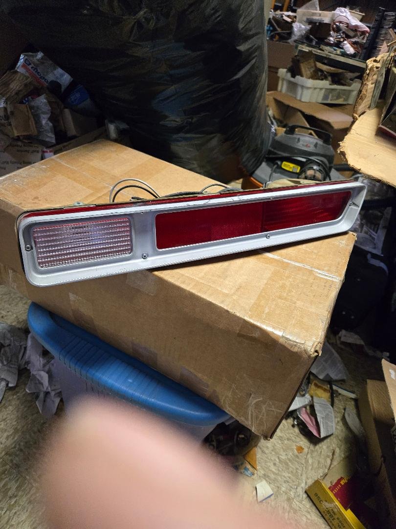 TAIL LAMP
