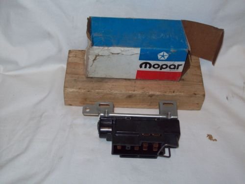 IGNITION SWITCH