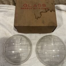 HEADLIGHT LENS