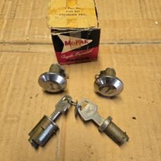 IGNITION & DOOR LOCKS